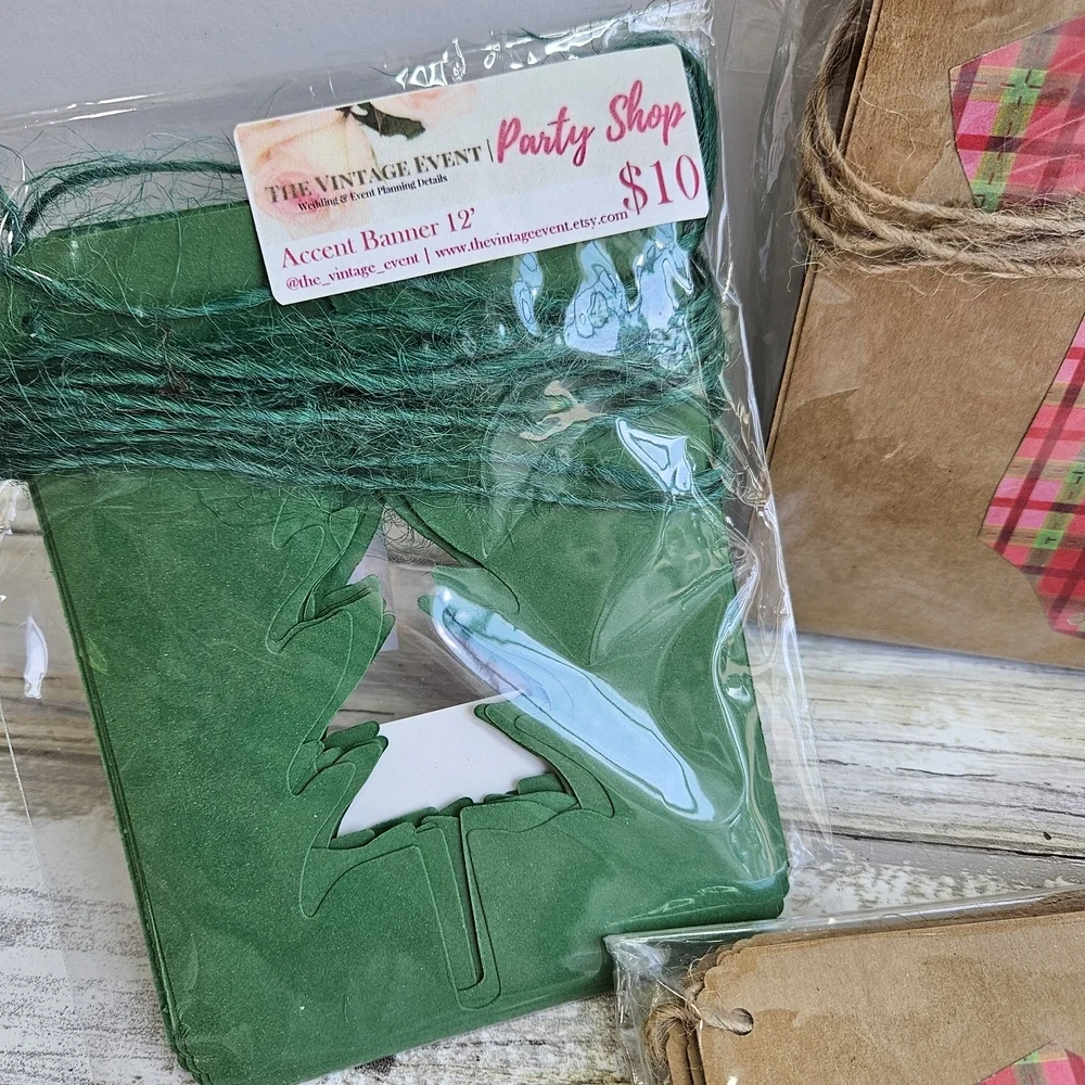 Plaid and Green Onesie Holiday Banner Set